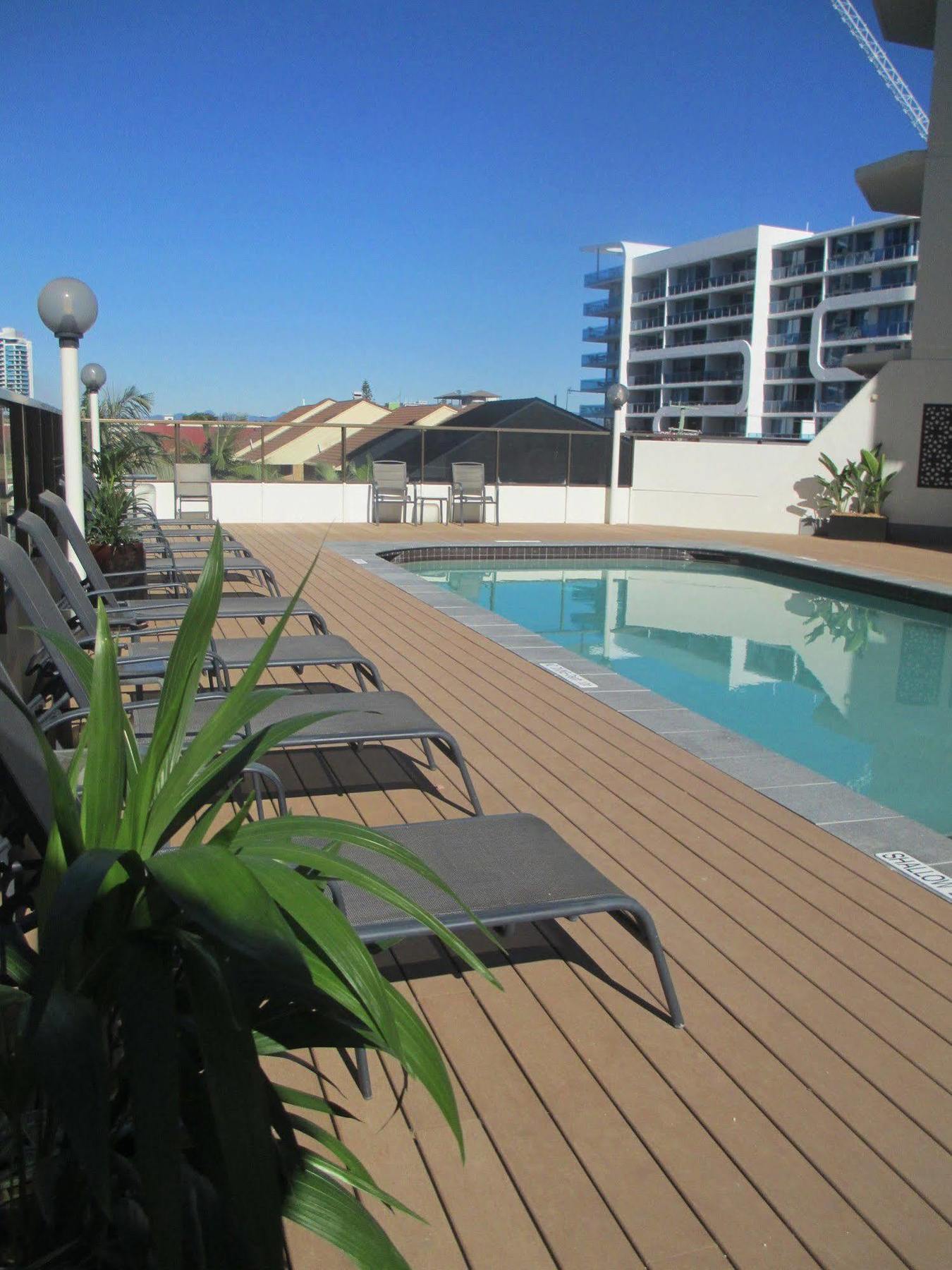 Sandy Point Beach Resort Gold Coast Exteriér fotografie