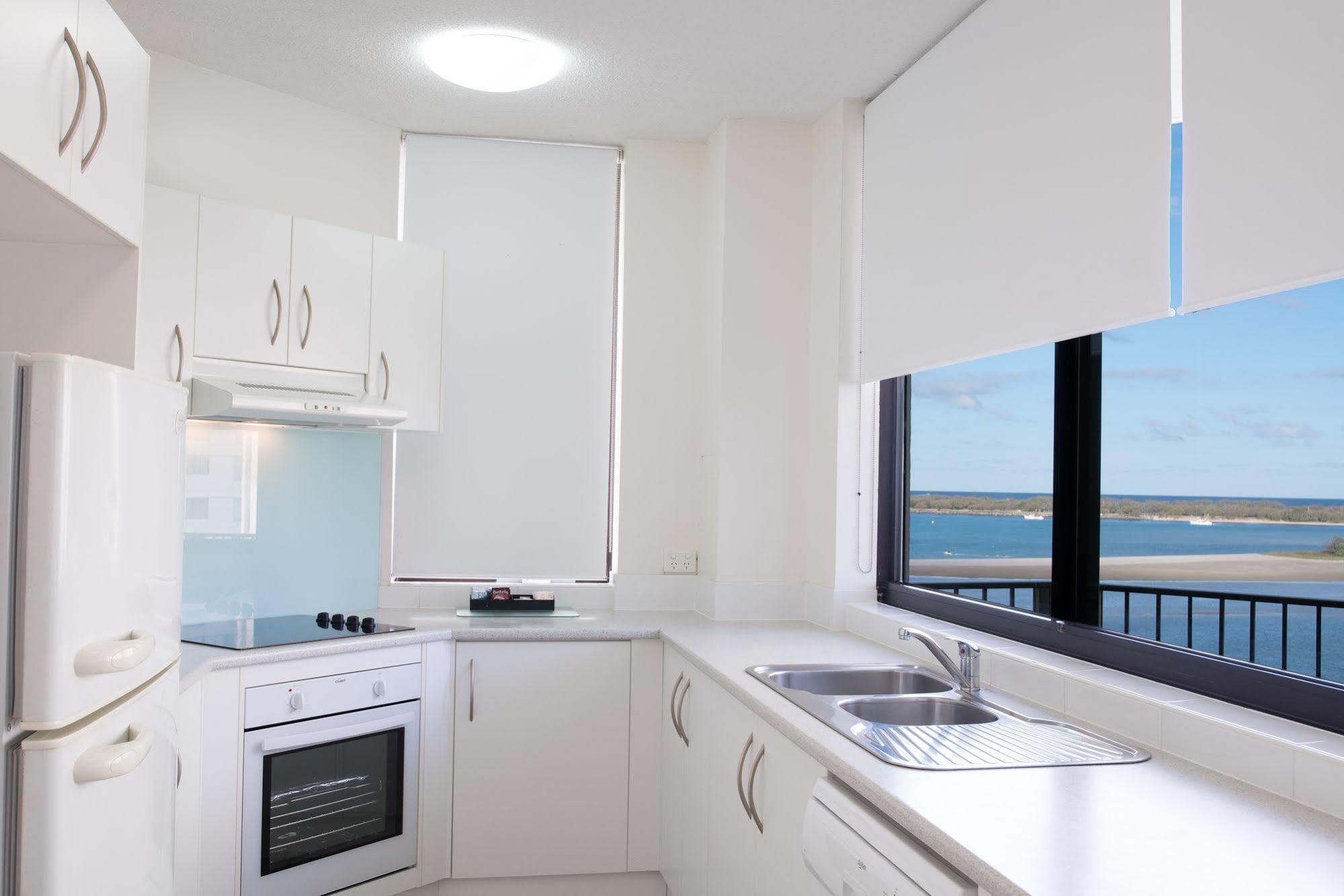 Sandy Point Beach Resort Gold Coast Exteriér fotografie